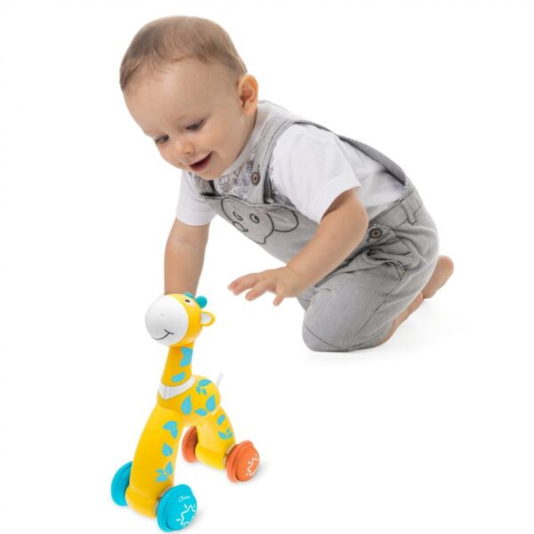 Push and Go Giraffe - Image 2