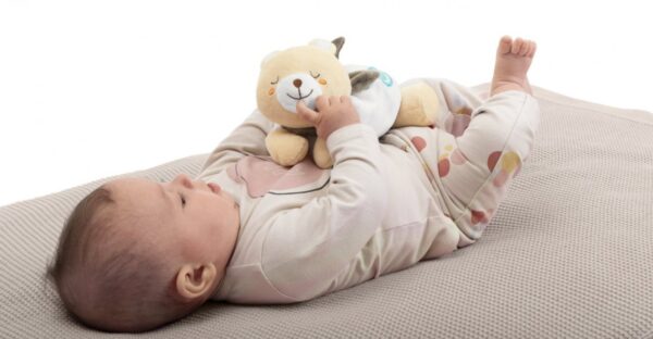 Warm Cuddle Plush Bear - Image 3