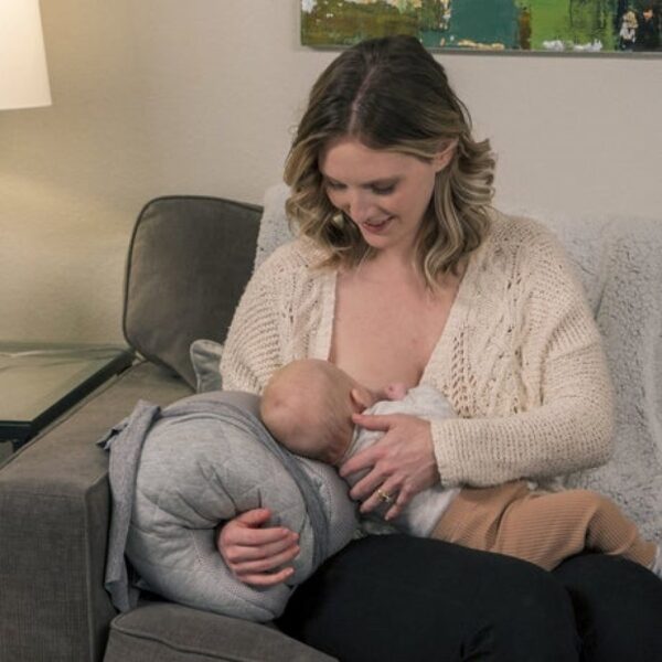 Boppy Anywhere Nursing Pillow - Image 6